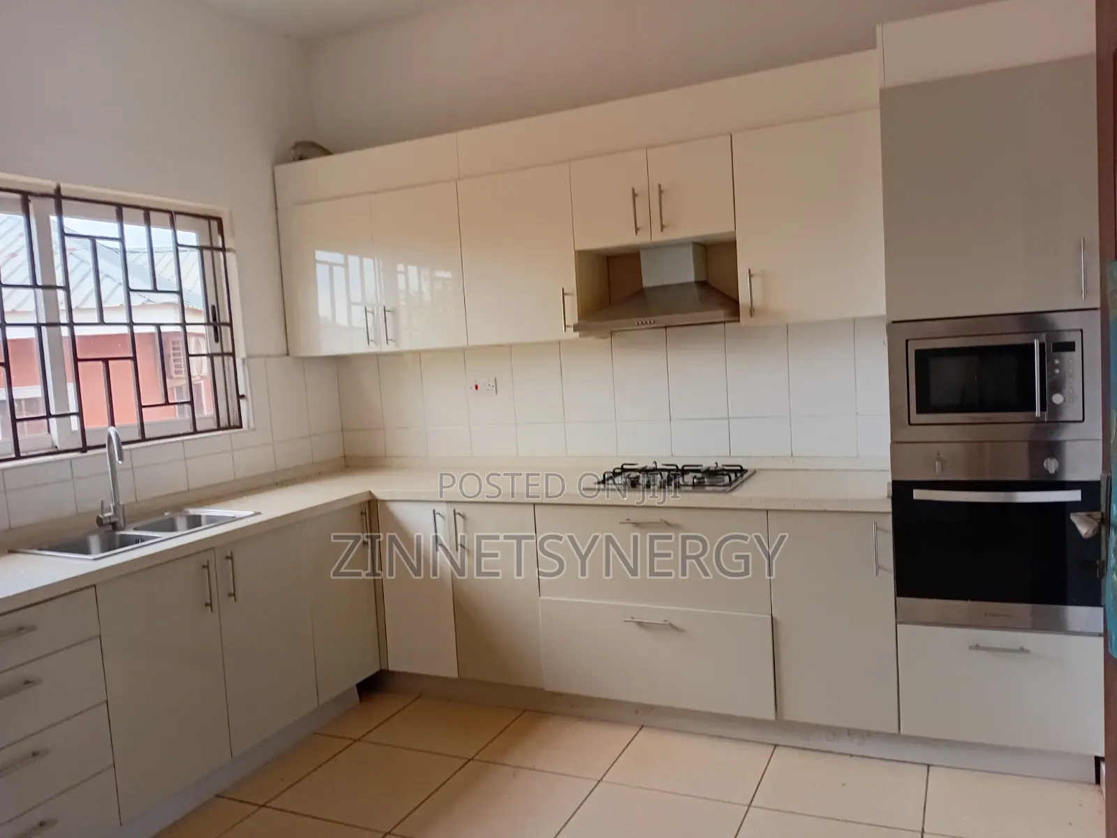 2bdrm House in Community 25 for rent