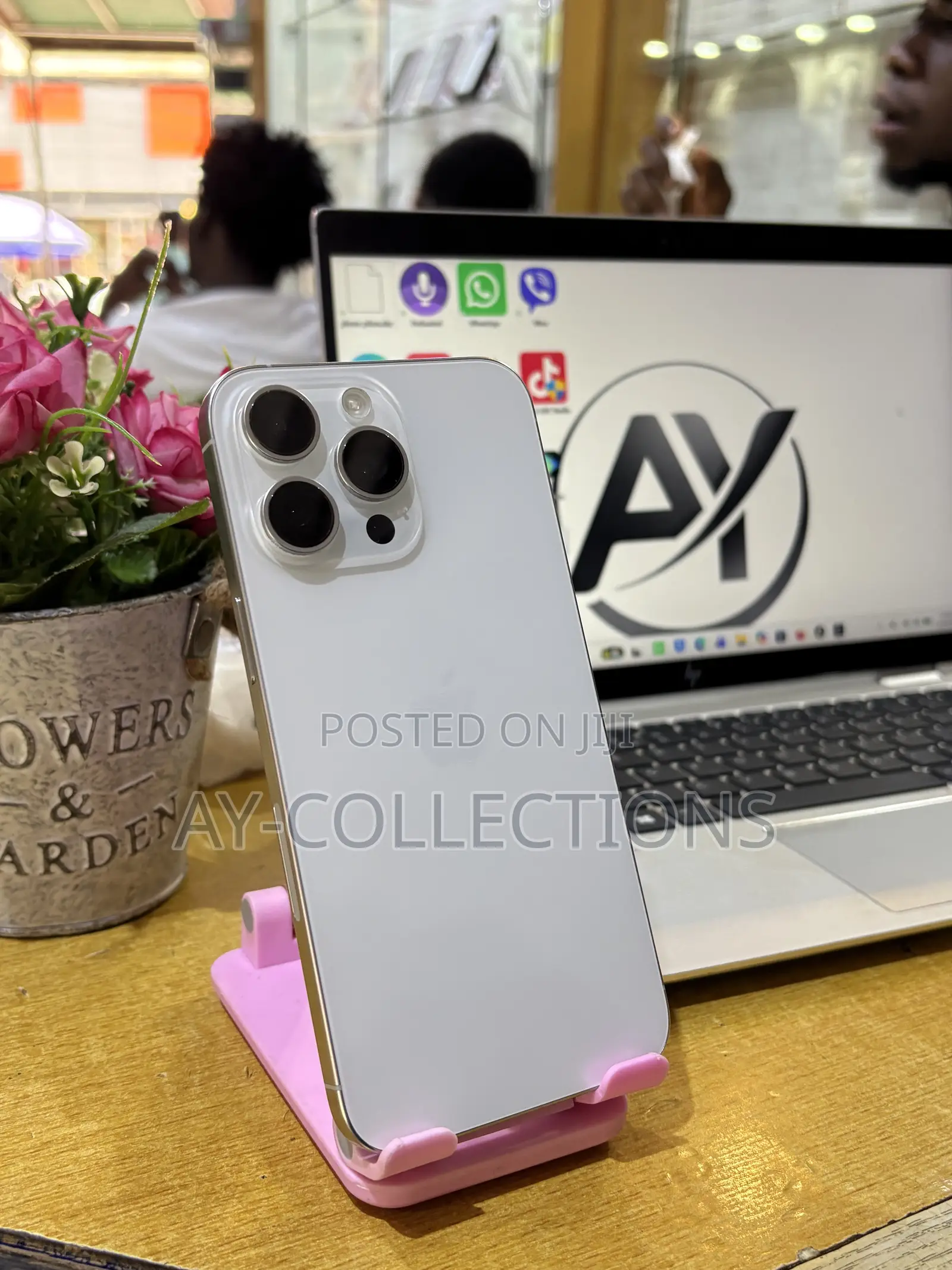 Apple iPhone 15 Pro Max 256 GB White