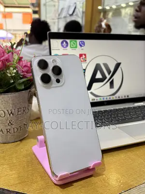 Apple iPhone 15 Pro Max 256 GB White