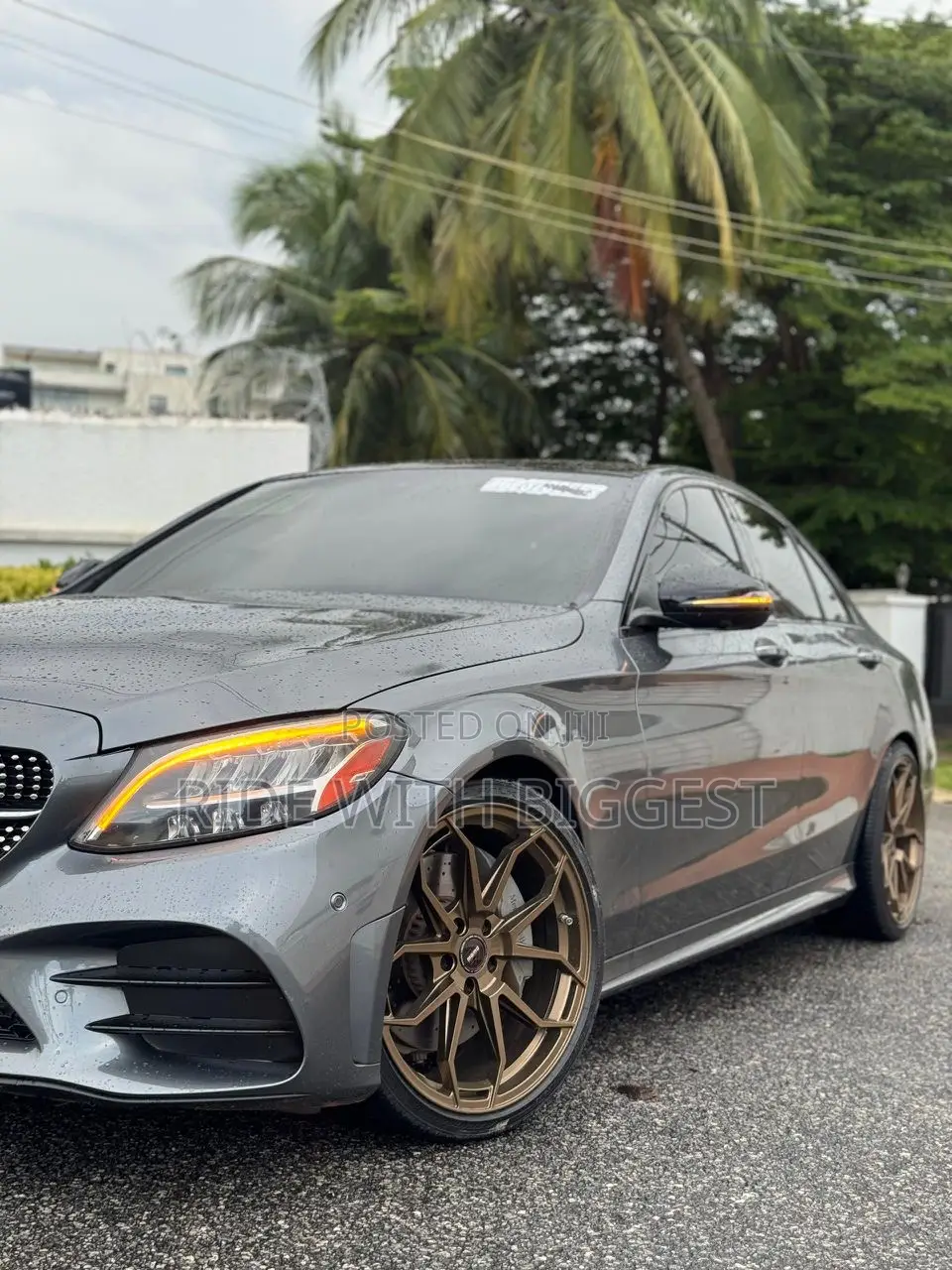 Mercedes-Benz C300 2020 Gray
