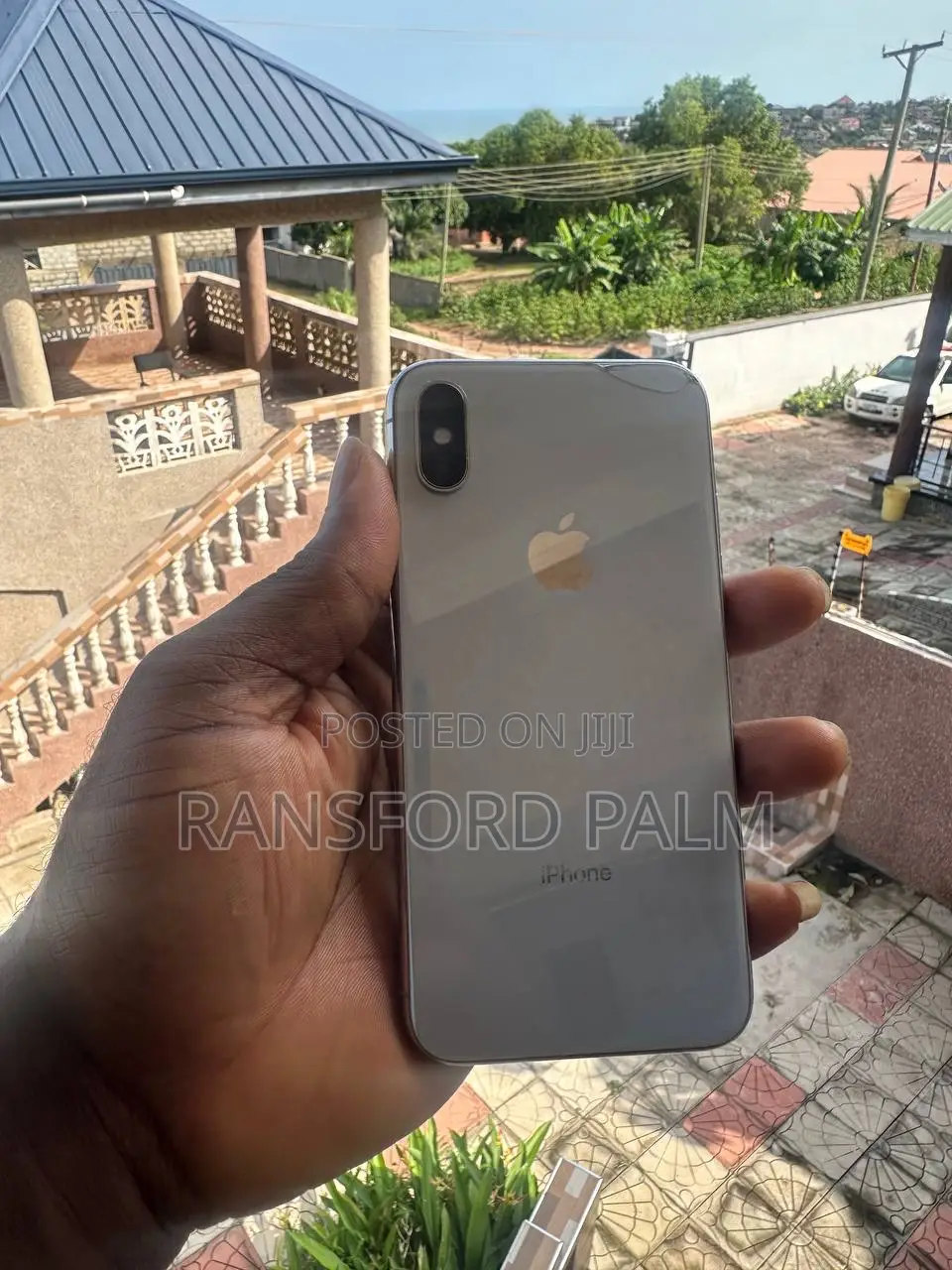 Apple iPhone X 64 GB White