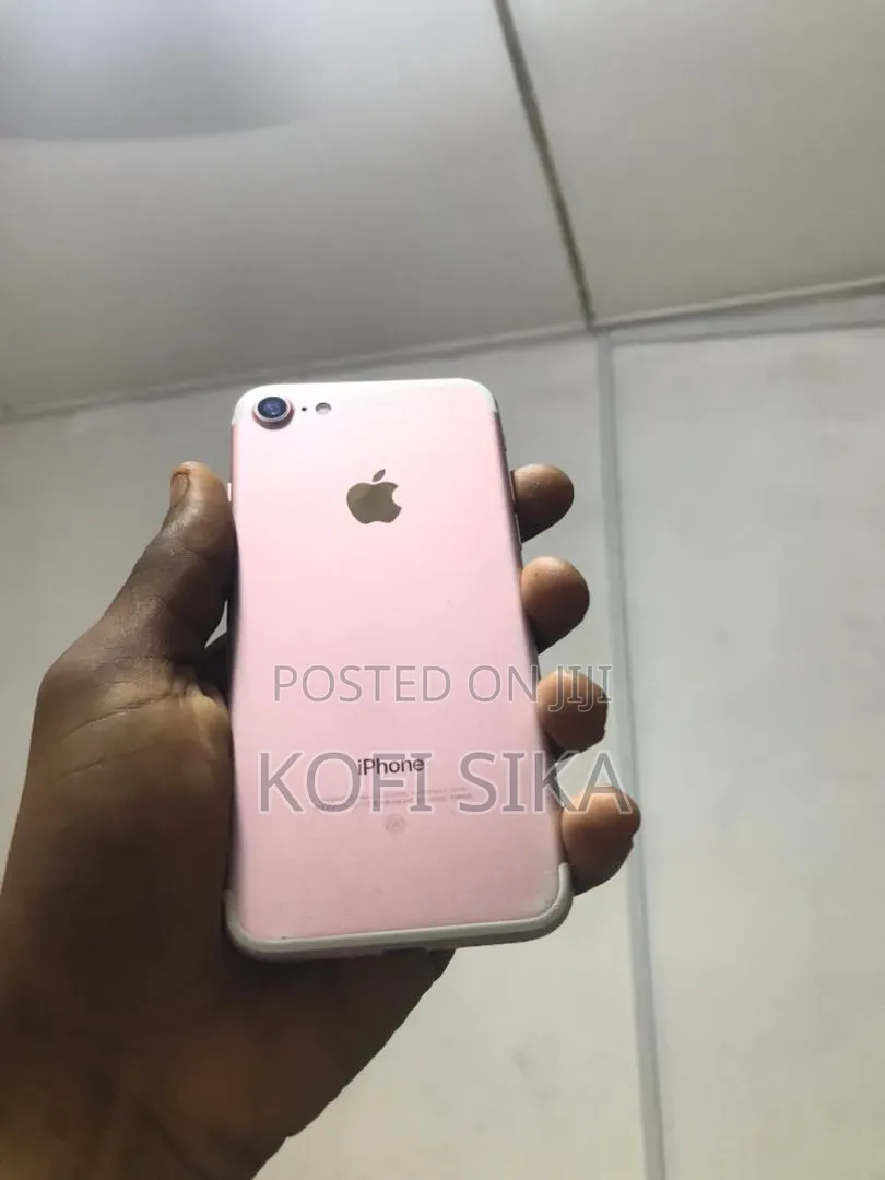 Apple iPhone 7 128 GB Black