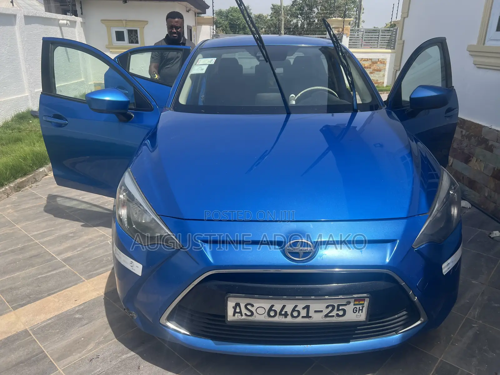 Scion iA Base 2016 Blue
