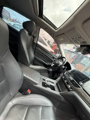 Honda Accord 2019 Silver