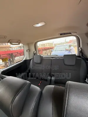 Toyota Voxy 2013 Black