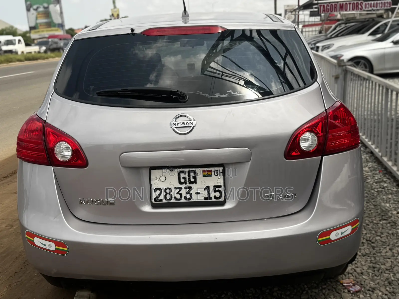 Nissan Rogue S 2010 Silver
