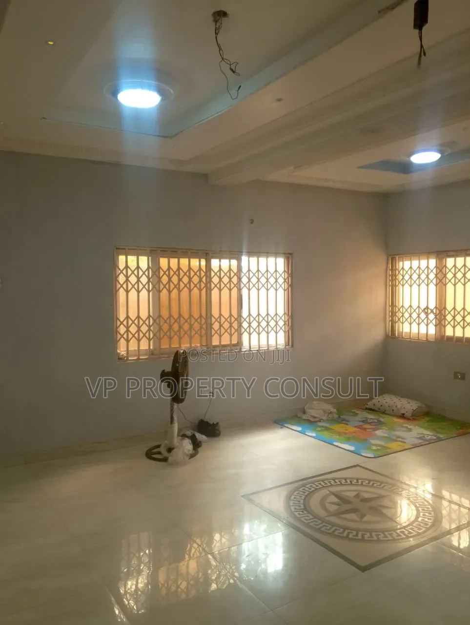 2bdrm Apartment in Pantang Hospital, Sakora for rent