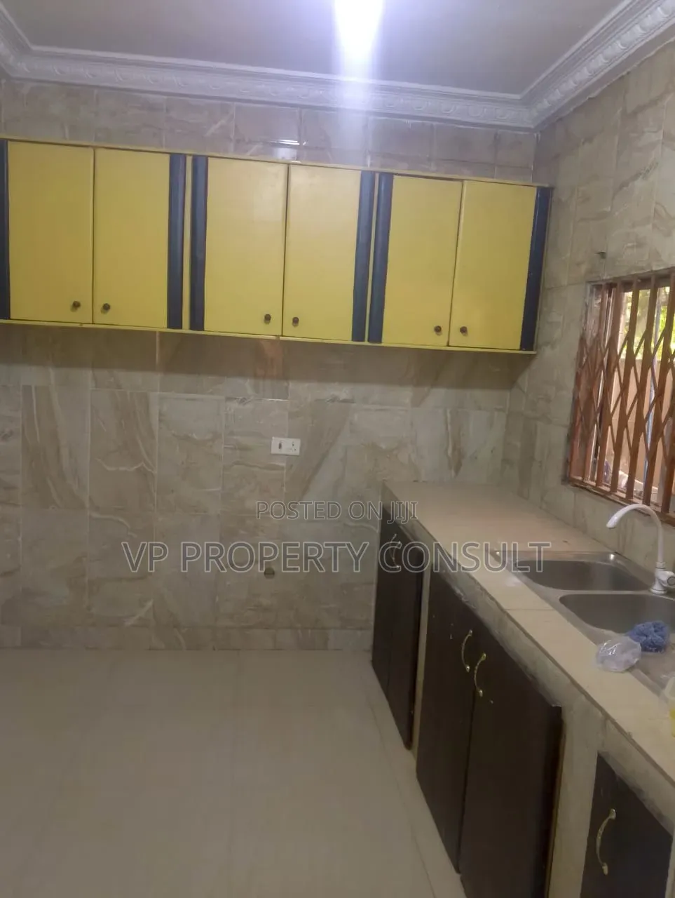 2bdrm Apartment in Pantang Hospital, Sakora for rent