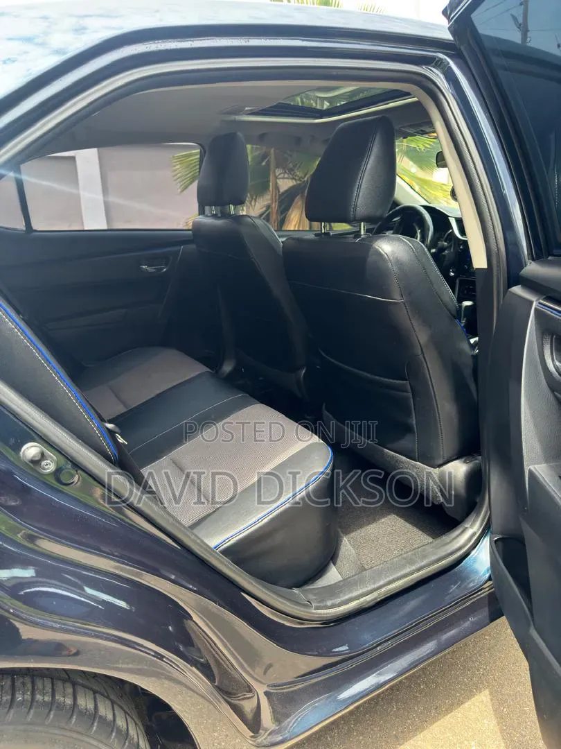 Toyota Corolla 2017 Blue
