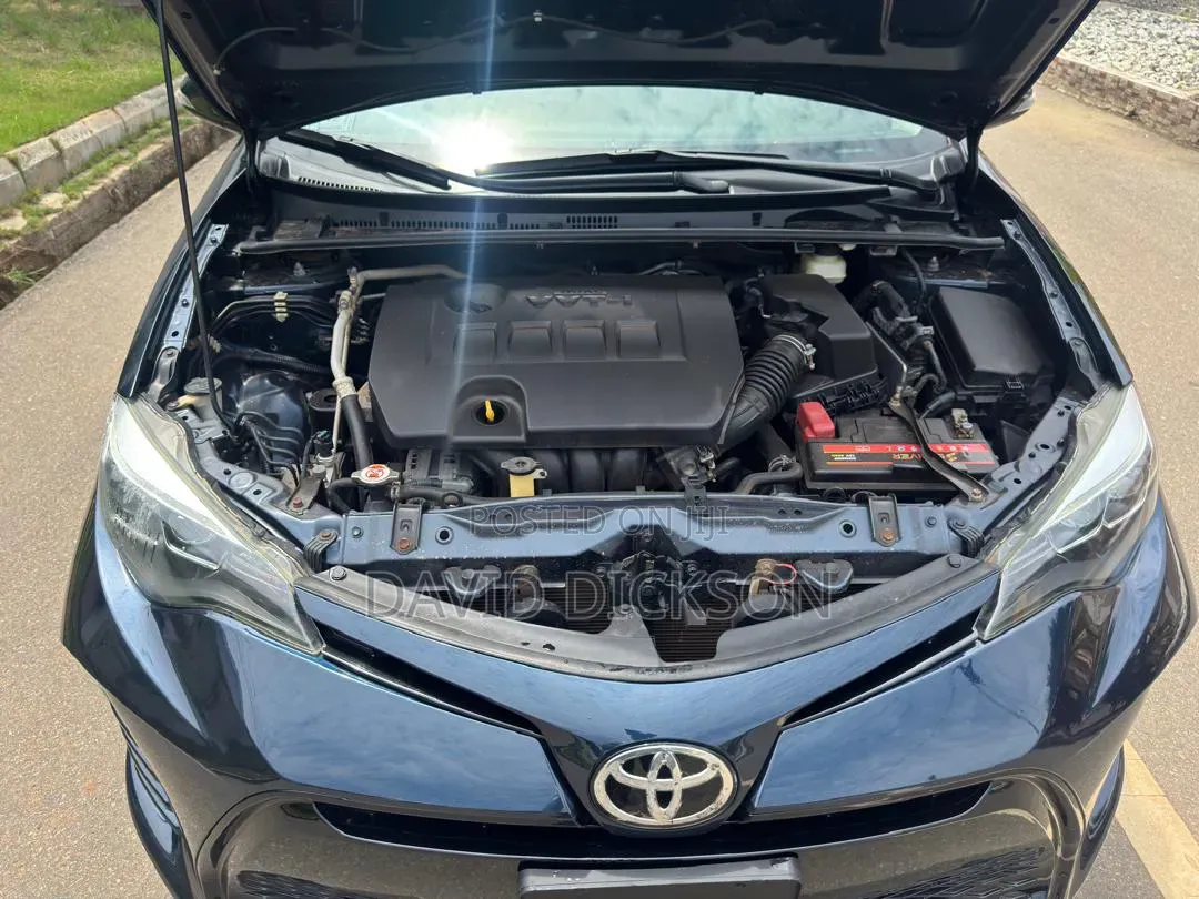 Toyota Corolla 2017 Blue