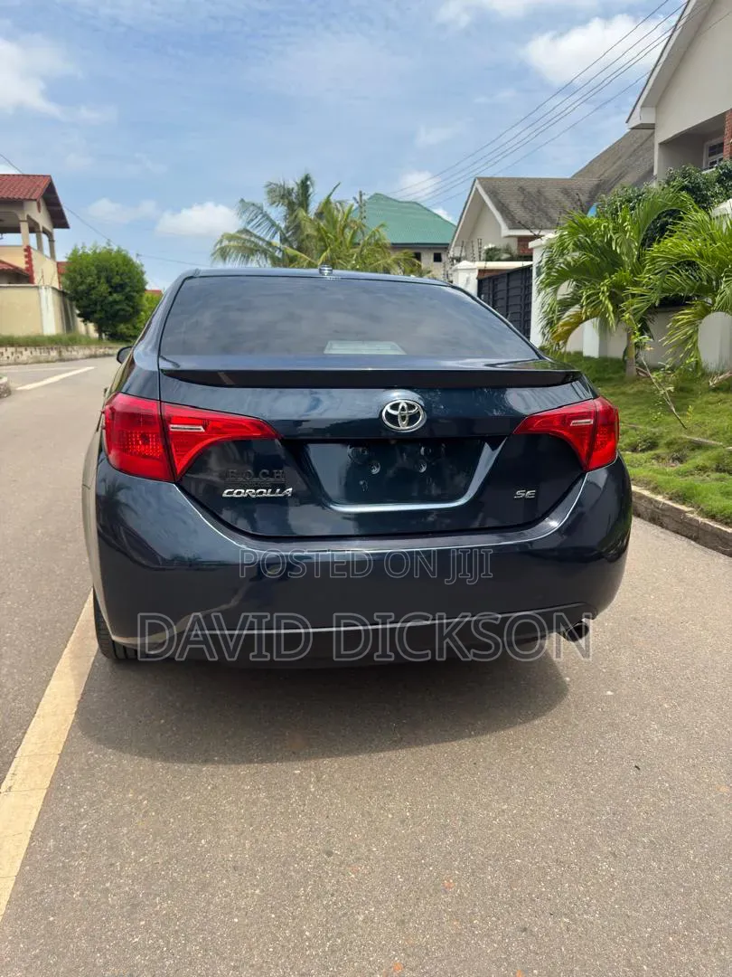 Toyota Corolla 2017 Blue