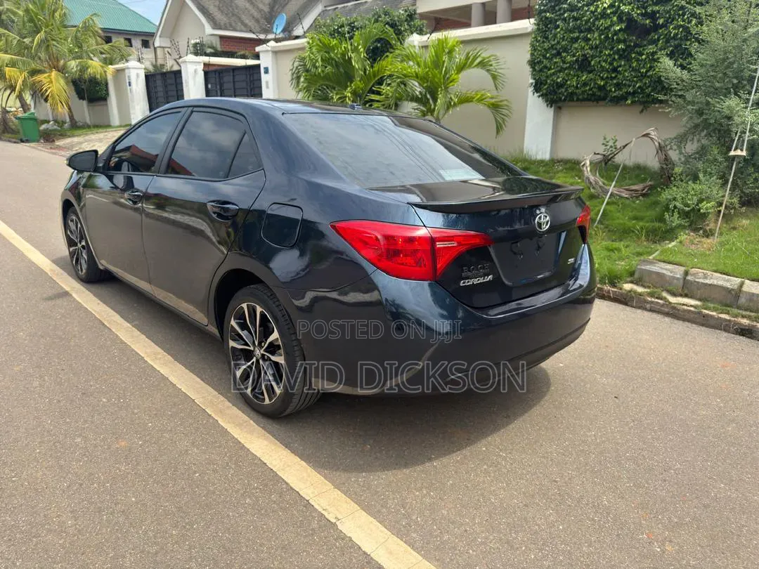 Toyota Corolla 2017 Blue