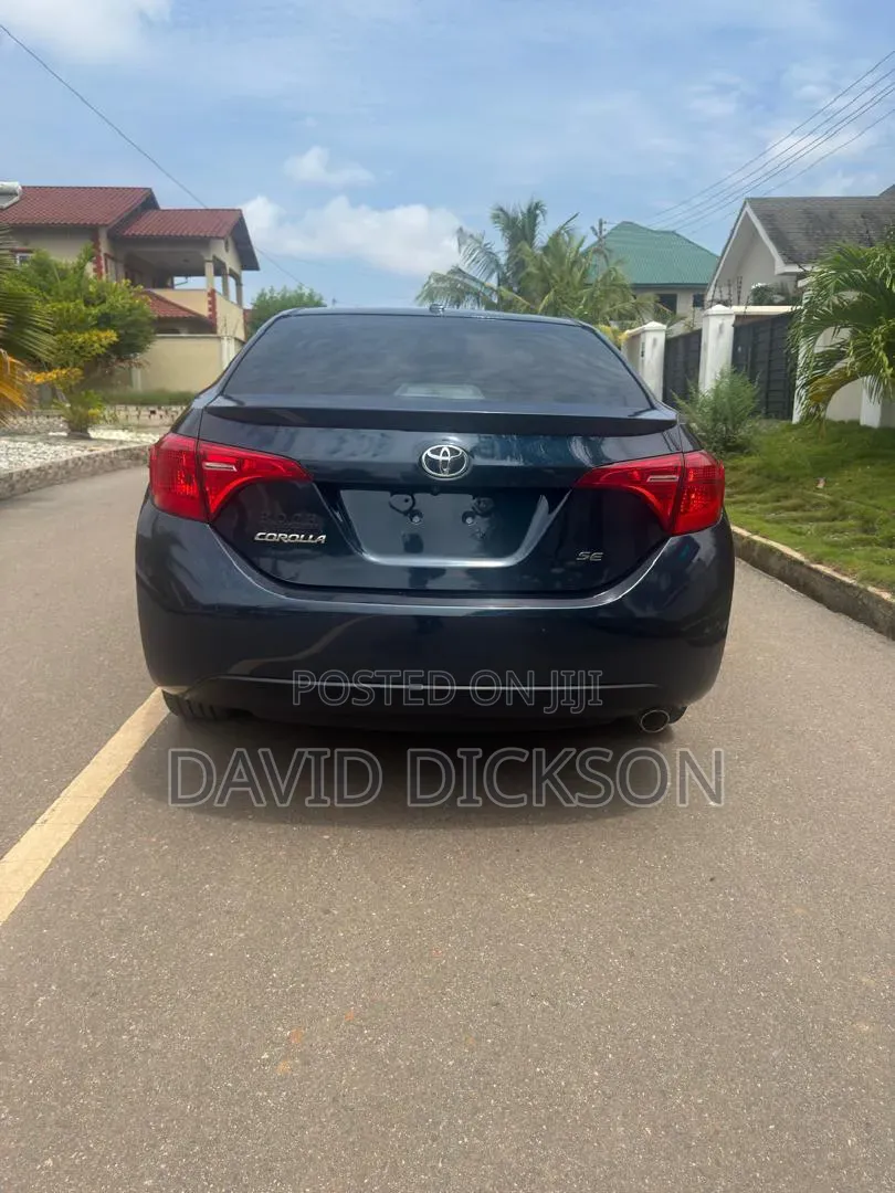 Toyota Corolla 2017 Blue