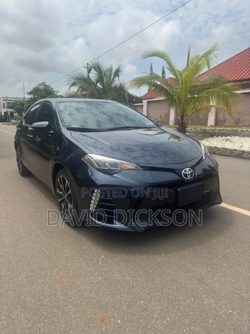 Toyota Corolla 2017 Blue