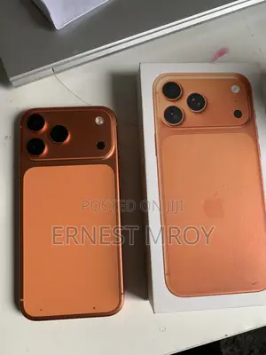 New Apple iPhone 17 Pro Max 256 GB Orange
