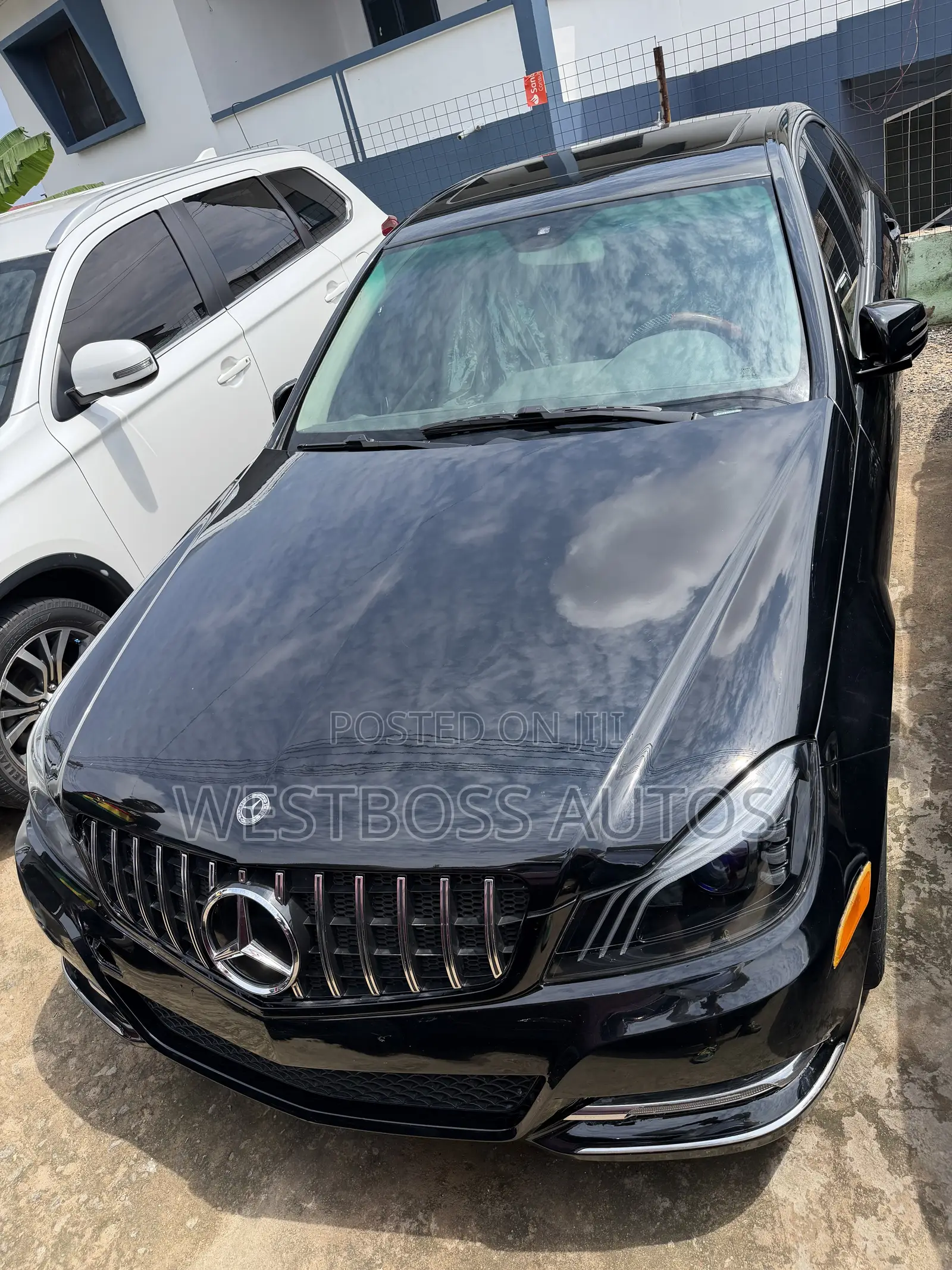 Mercedes-Benz C250 2014 Black