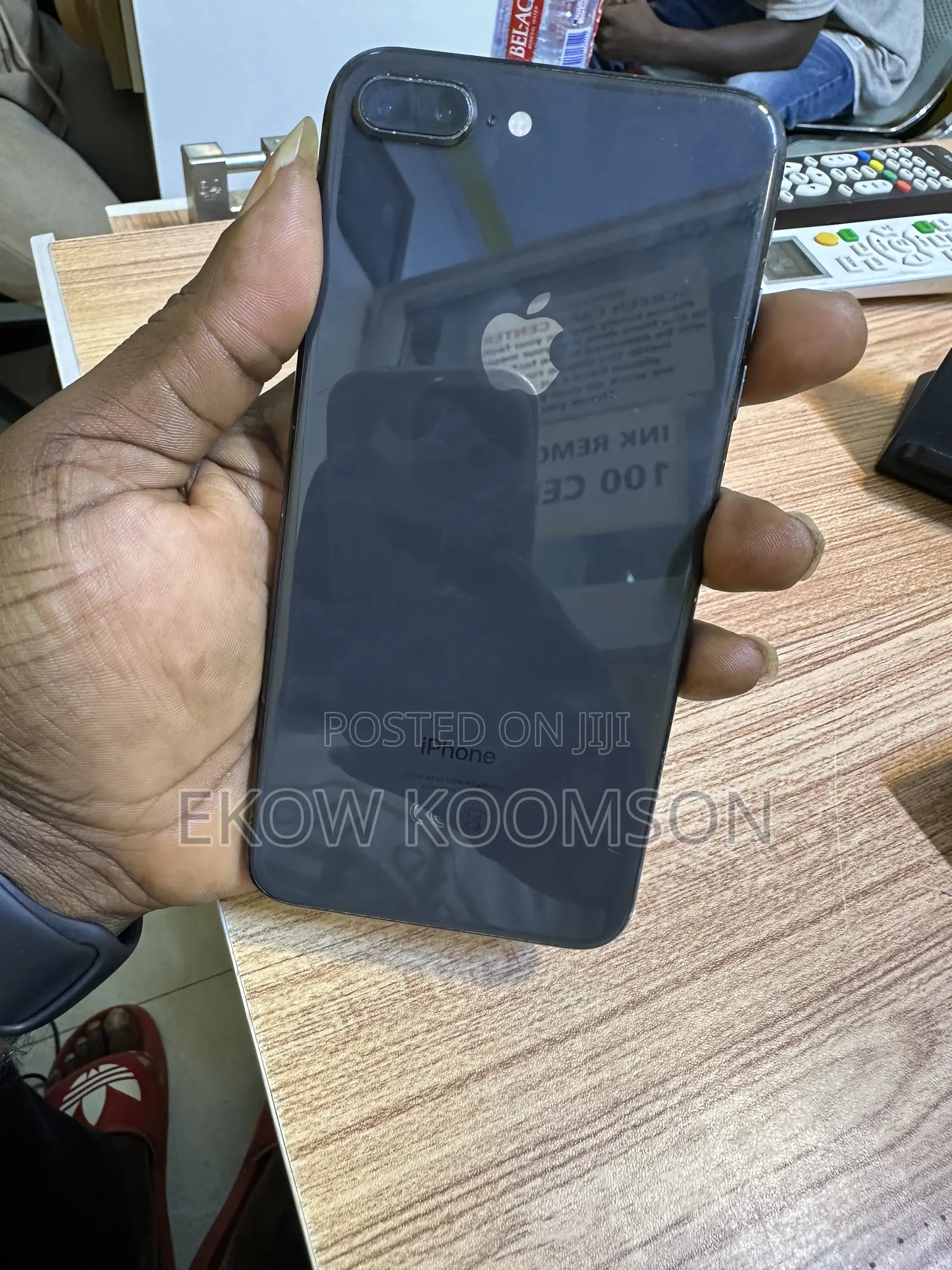 Apple iPhone 8 Plus 64 GB Black
