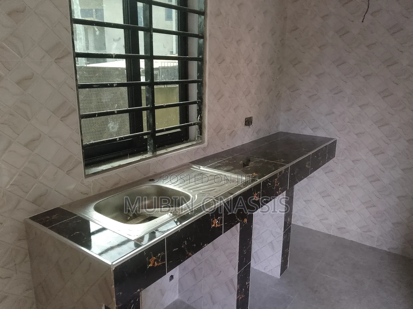 1bdrm Apartment in Iterms Propartys, Frafraha for rent