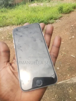 Apple iPhone 6s 64 GB Gray