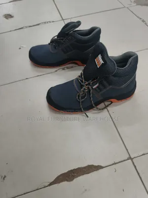 Finder Safety Boots