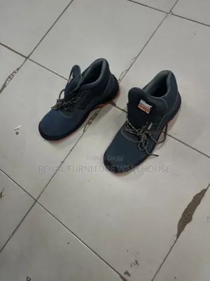 Finder Safety Boots