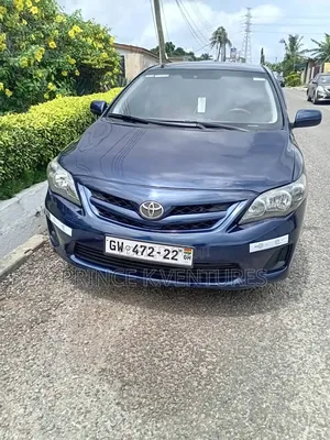 Toyota Corolla S 5-Speed 2013 Blue