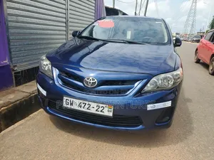 Toyota Corolla S 5-Speed 2013 Blue