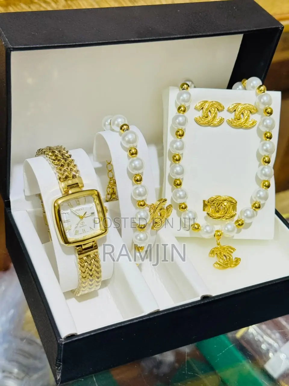 Lady's Luxury Watches + Bracelet, Necklace, Earrings Set