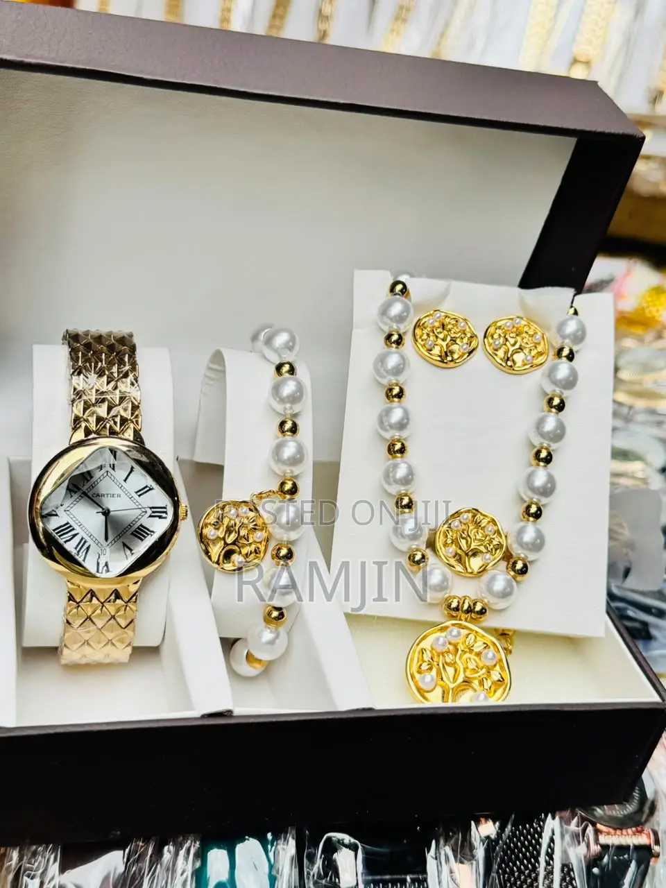 Lady's Luxury Watches + Bracelet, Necklace, Earrings Set