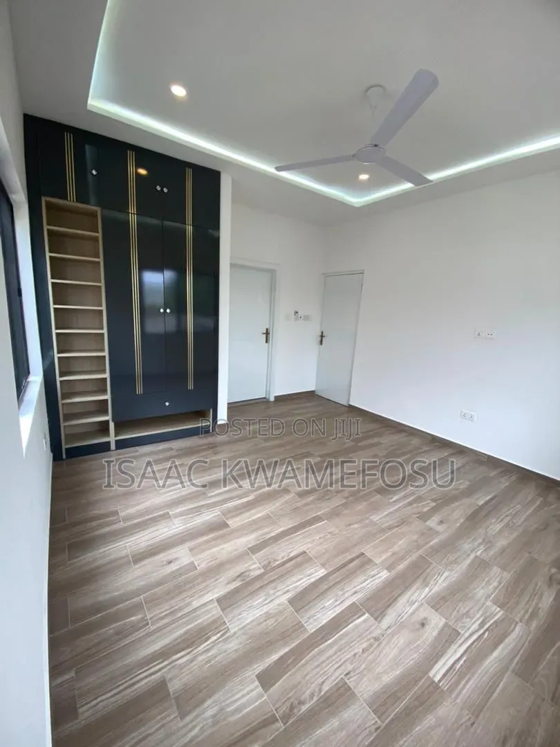 2bdrm Apartment in Dome Paraku, Parakuo Estate for rent