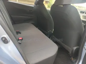 Toyota Vitz 2012 Blue