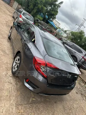 Honda Civic EX Sedan 2020 Gray