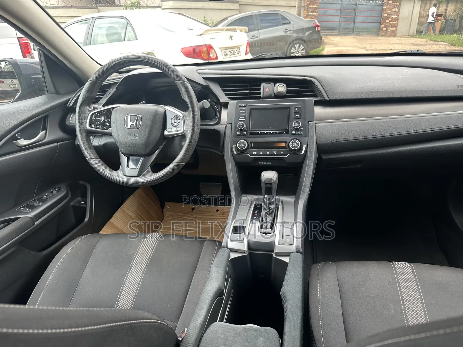 Honda Civic EX Sedan 2020 Gray