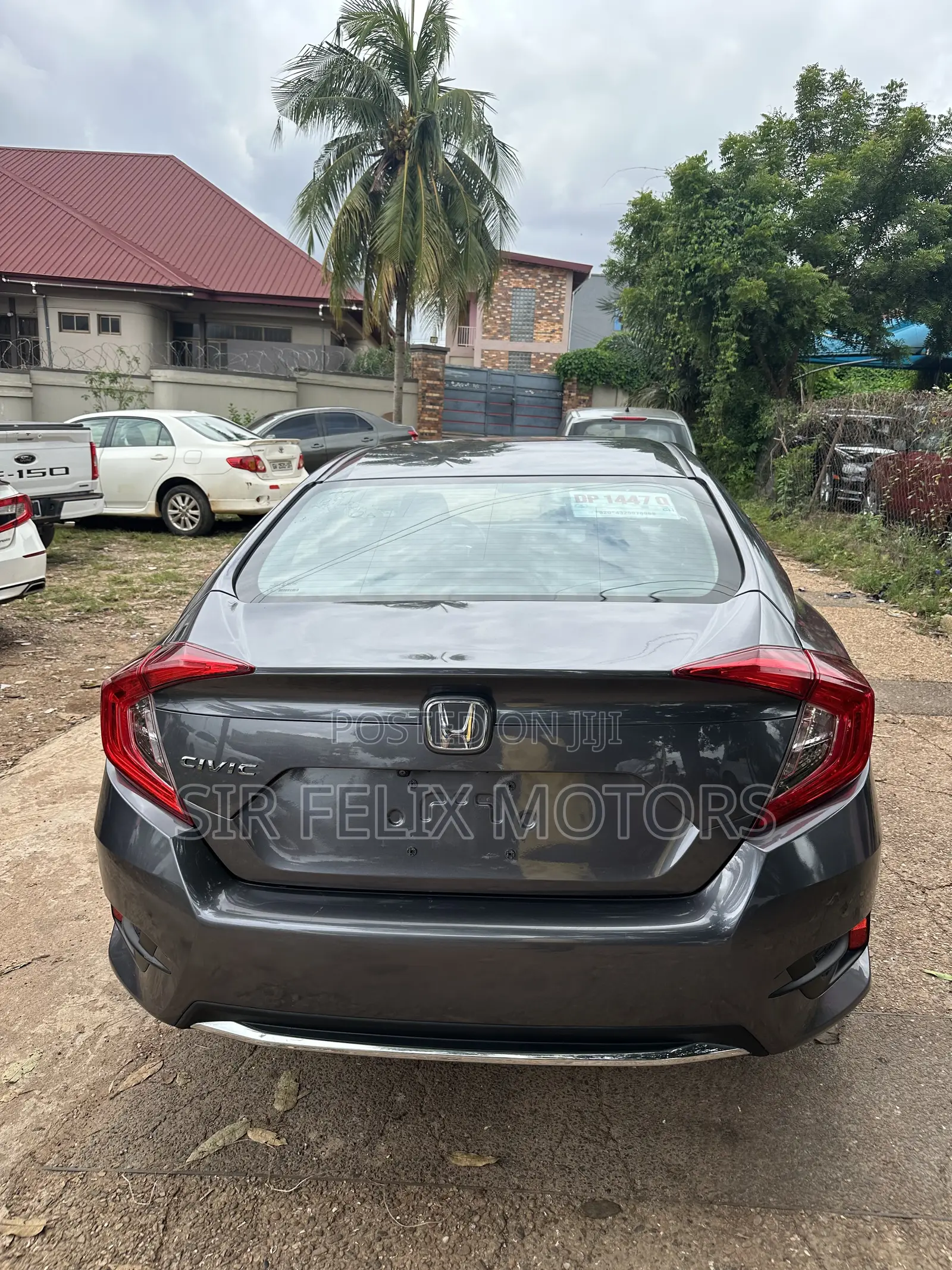 Honda Civic EX Sedan 2020 Gray