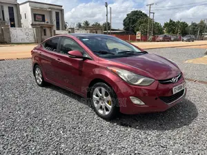 Hyundai Elantra 2013 Red