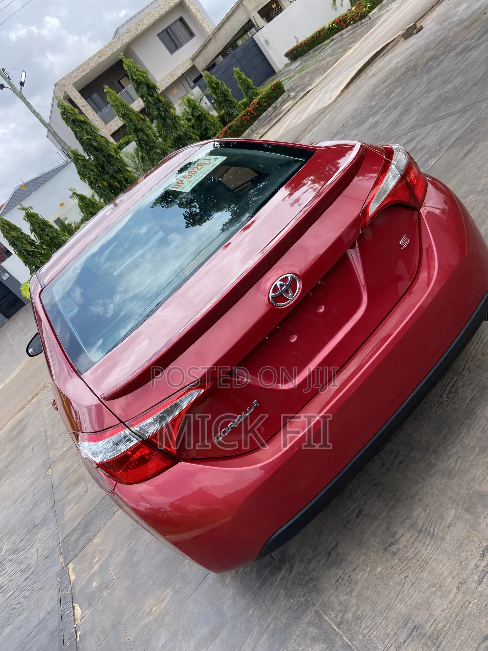 Toyota Corolla S Premium 4dr Sedan (1.8L 4cyl CVT) 2016 Red