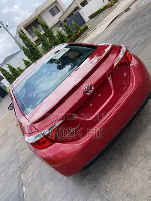 Toyota Corolla S Premium 4dr Sedan (1.8L 4cyl CVT) 2016 Red