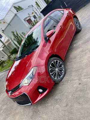Toyota Corolla S Premium 4dr Sedan (1.8L 4cyl CVT) 2016 Red
