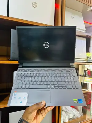 Laptop Dell G15 5535 8GB Intel Core i7 SSD 512GB