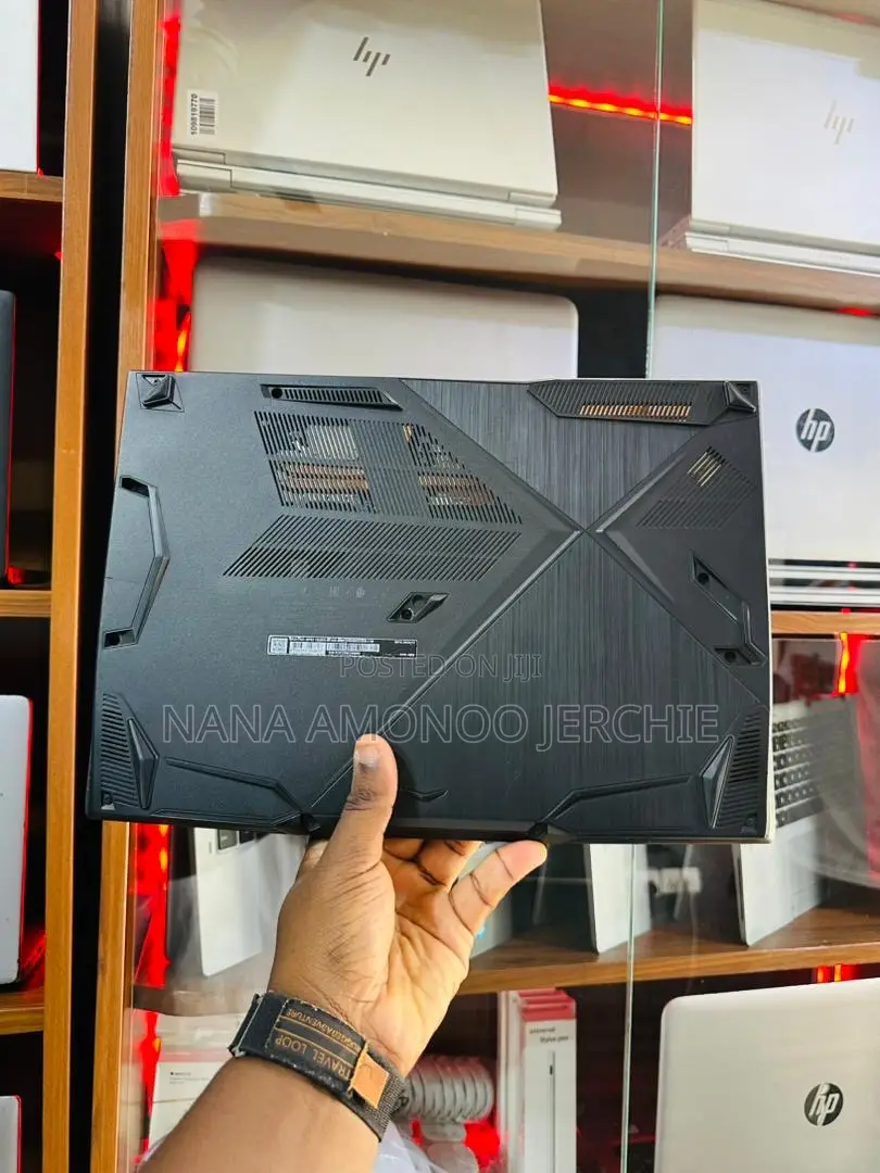 Laptop MSI GF63 16GB Intel Core i5 SSD 512GB
