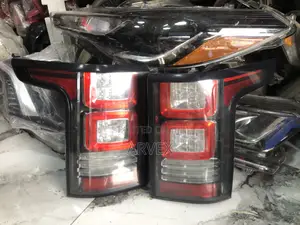 2016 Range Rover Vogue Taillight