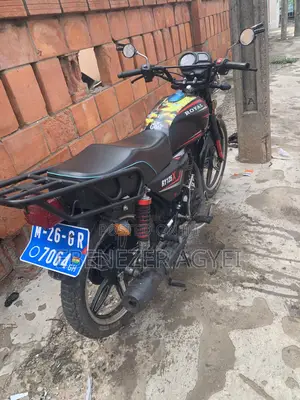 New Royal RY125 2026 Black