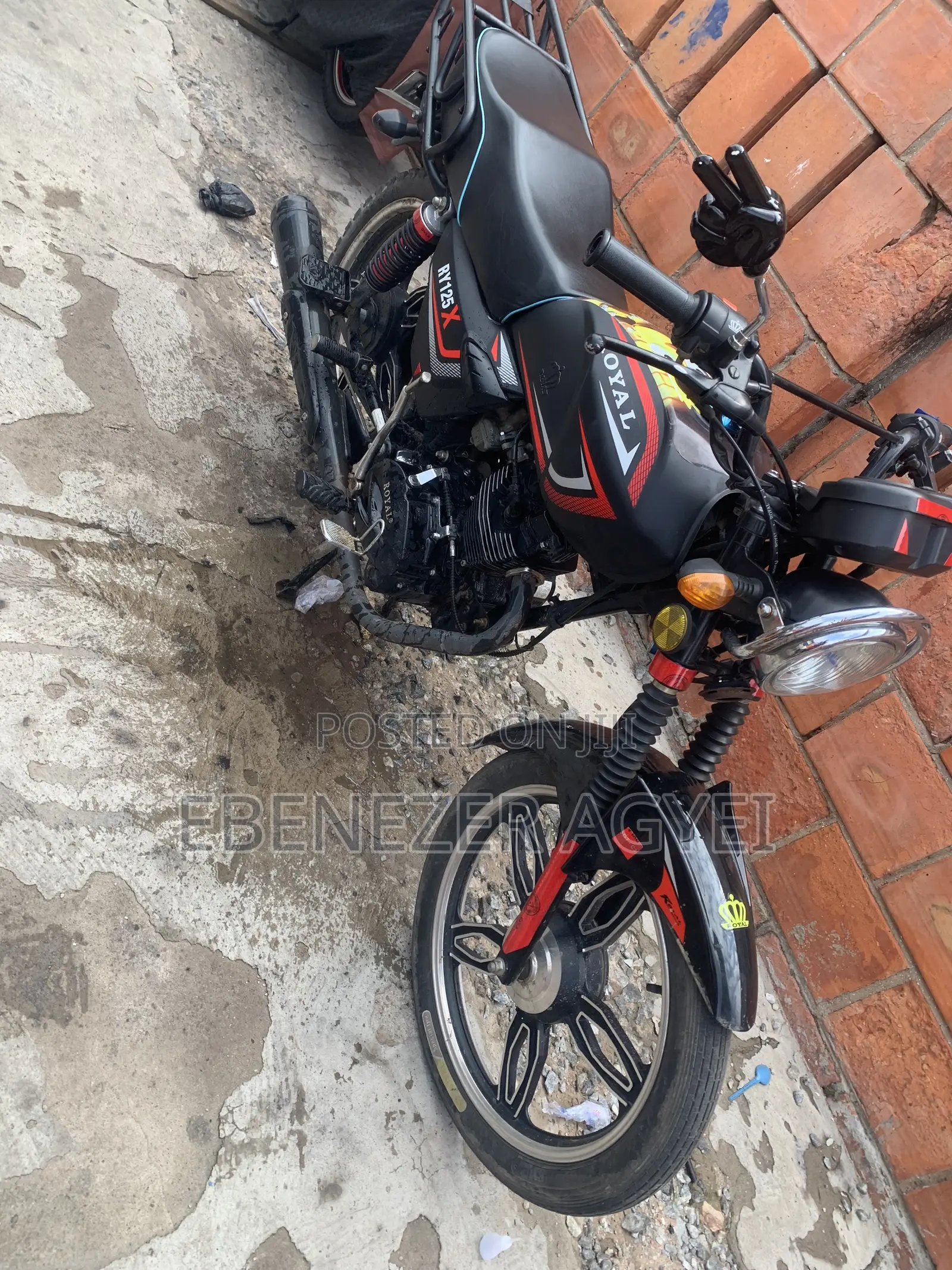 New Royal RY125 2026 Black