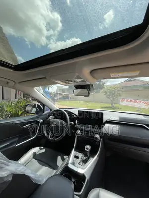 Toyota RAV4 2023 White