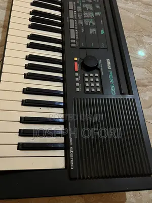 Piano Keyboard Psre150 Going For 950