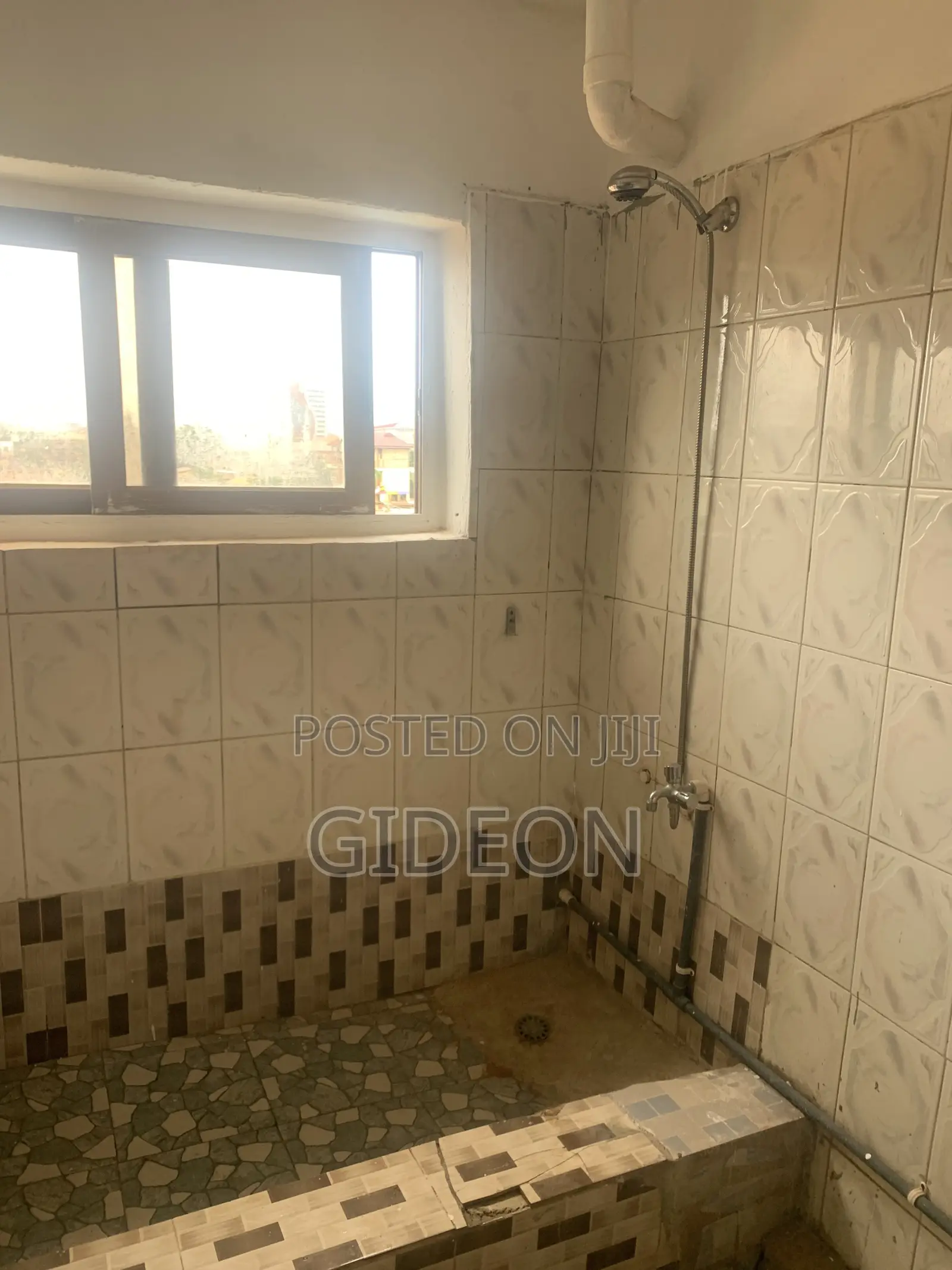 Studio Apartment in Delight Estate, Ebony for rent