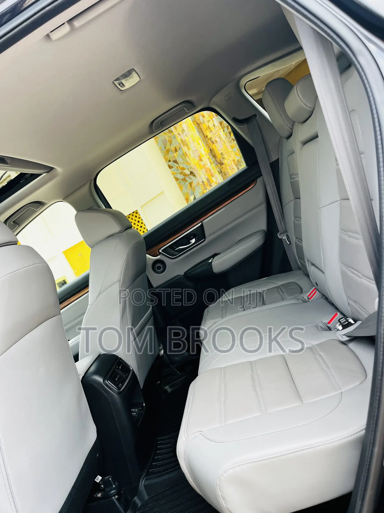 Honda CR-V Touring AWD 2018 Gray