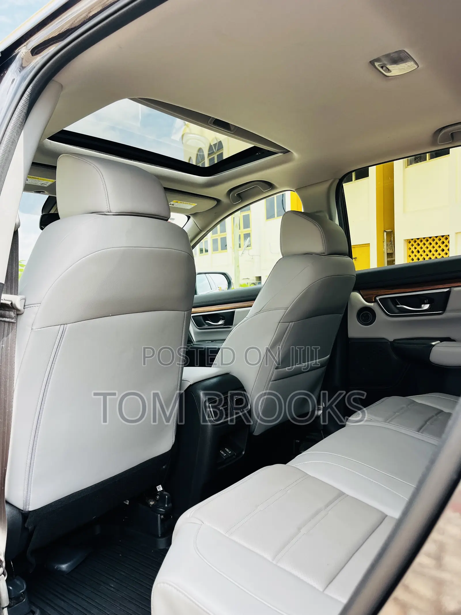 Honda CR-V Touring AWD 2018 Gray