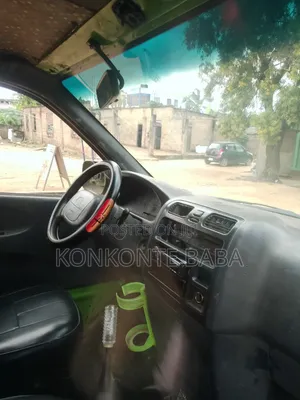 Toyota HiAce 2008 Green
