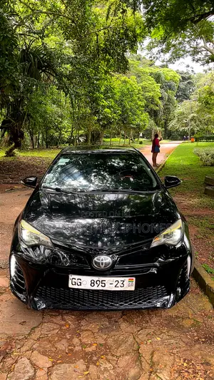 Toyota Corolla S w/Special Edition Pkg (1.8L 4cyl CVT) 2016 Black